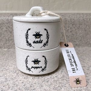 Salt & pepper cellars